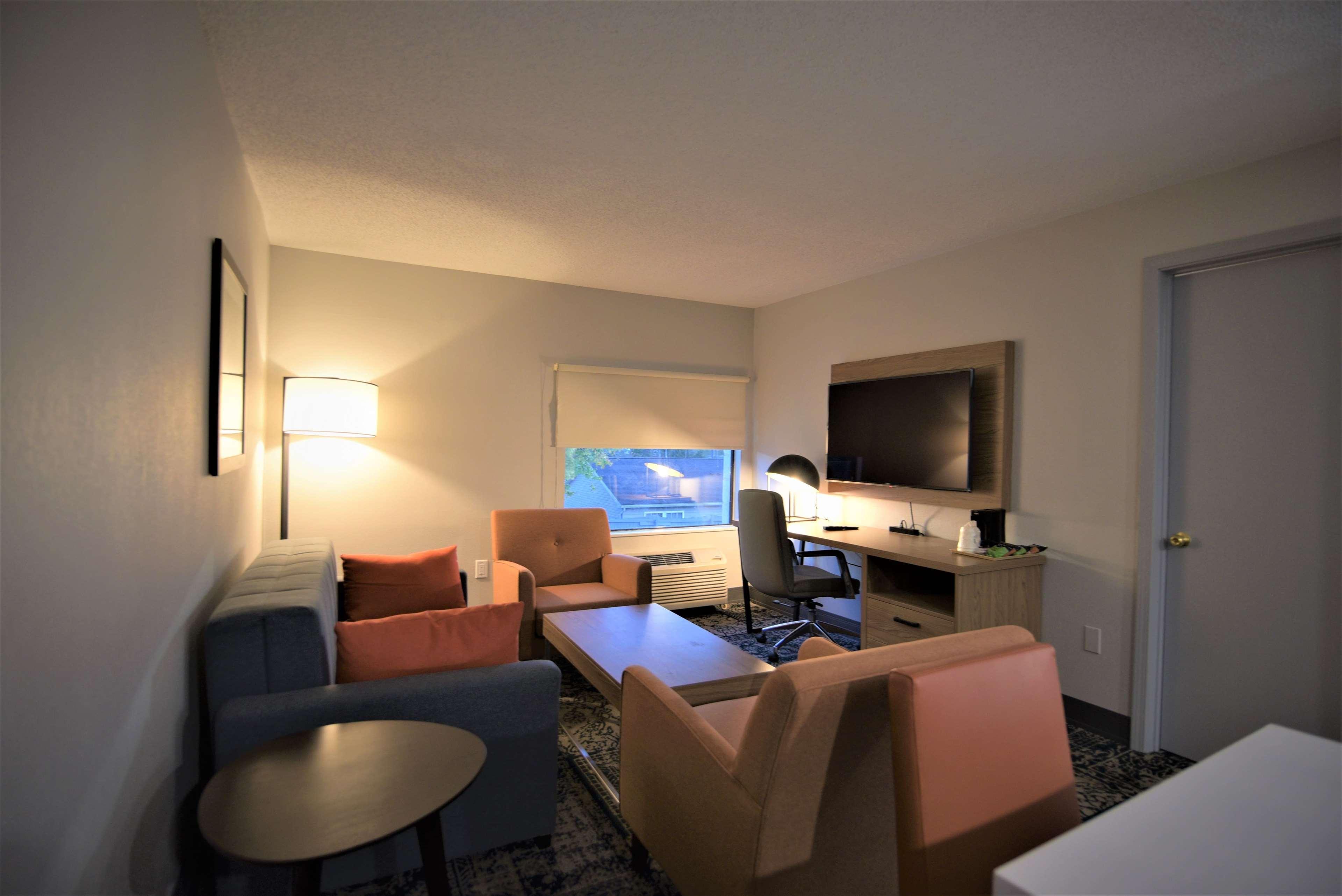 Baymont By Wyndham Pine Grove I-81 Hotel Exterior photo